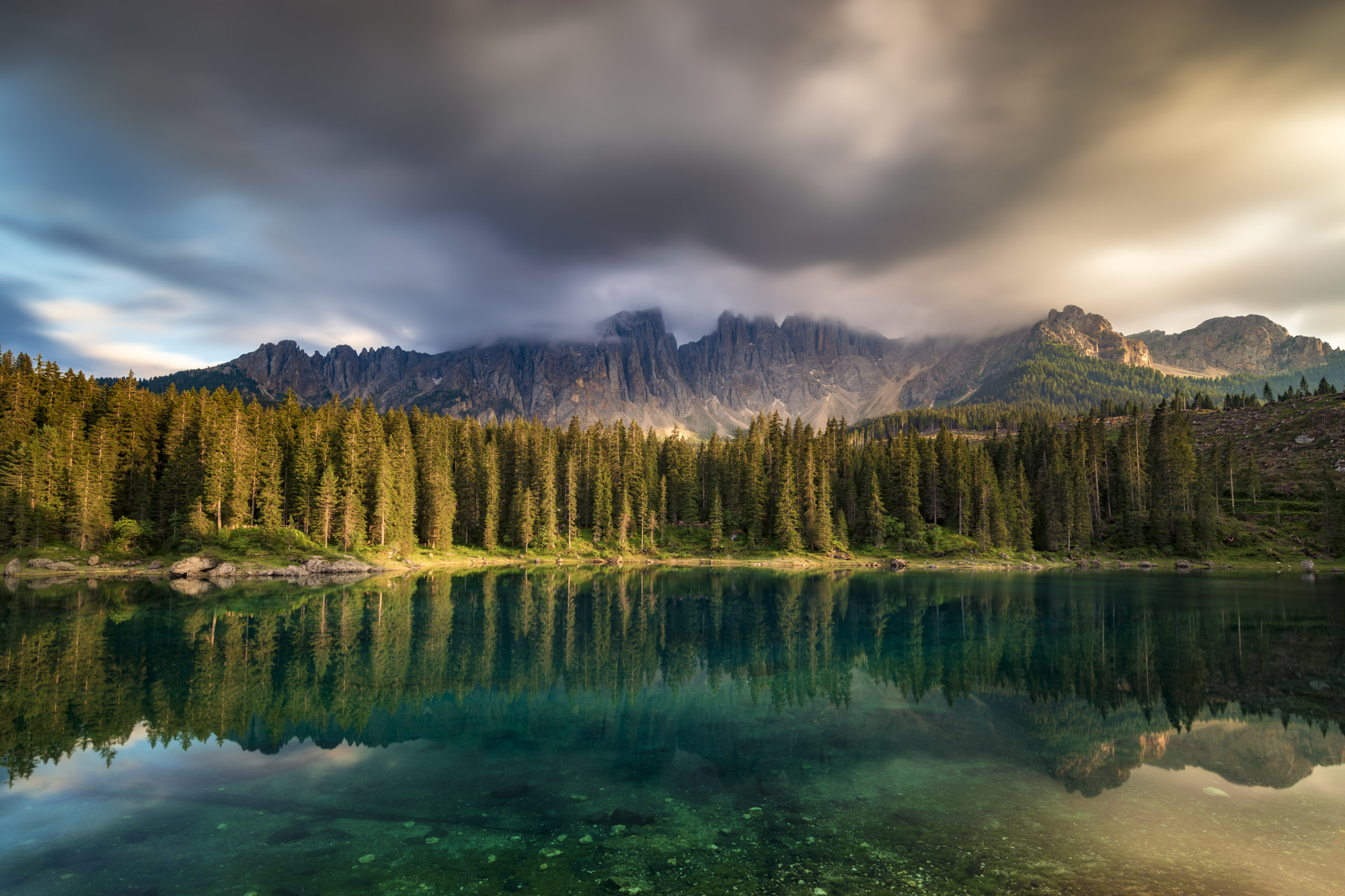 Lago Carezza