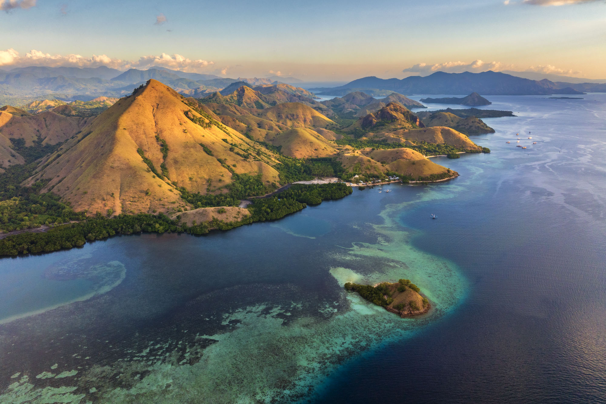 Kanawa Island